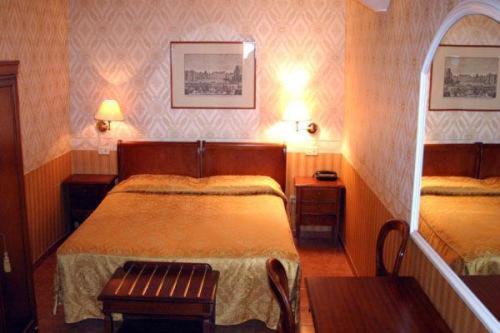 Hotel Varsavia Florence Chambre photo